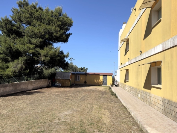 apartment with garden close to the sea for sale in plemmirio area syacuse sicily