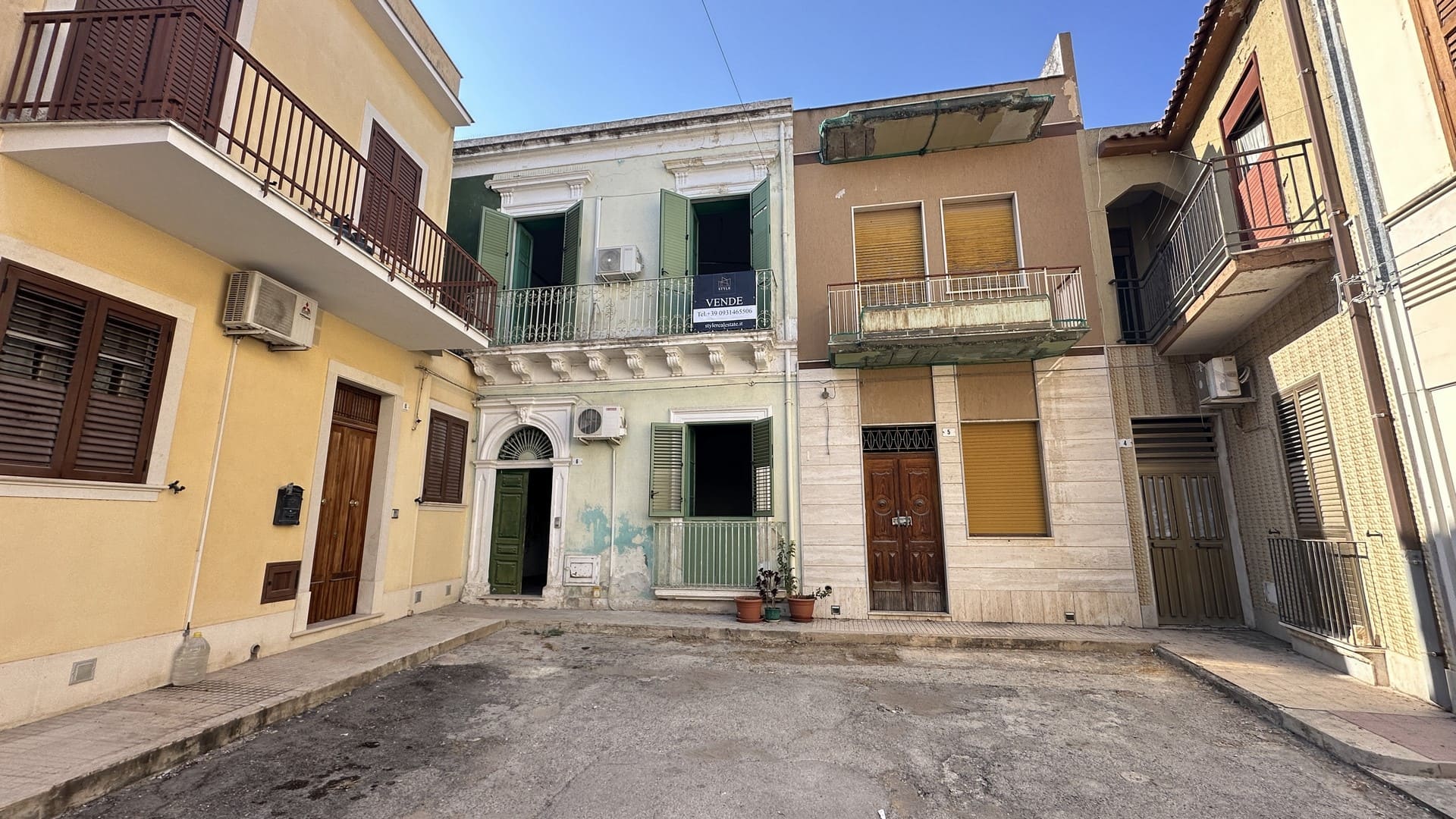 detached house with terrace for sale in avola syracuse sicily