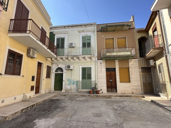 detached house with terrace for sale in avola syracuse sicily