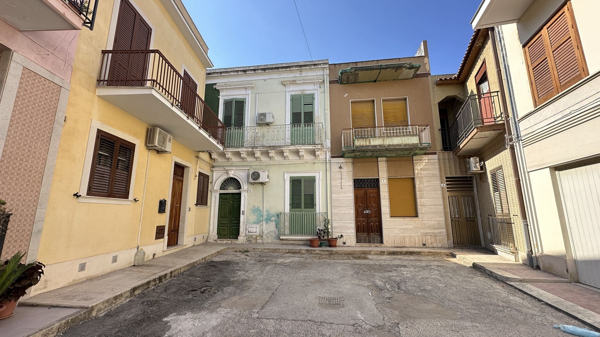 detached house with terrace for sale in avola syracuse sicily