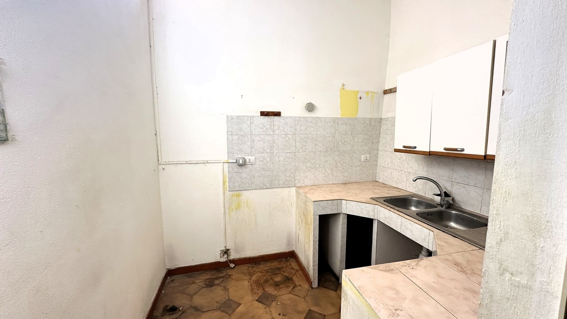 detached house with terrace for sale in avola syracuse sicily