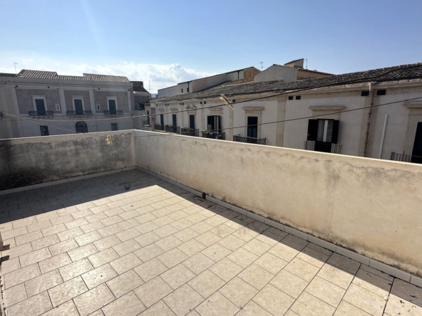 detached house with terrace for sale in avola syracuse sicily