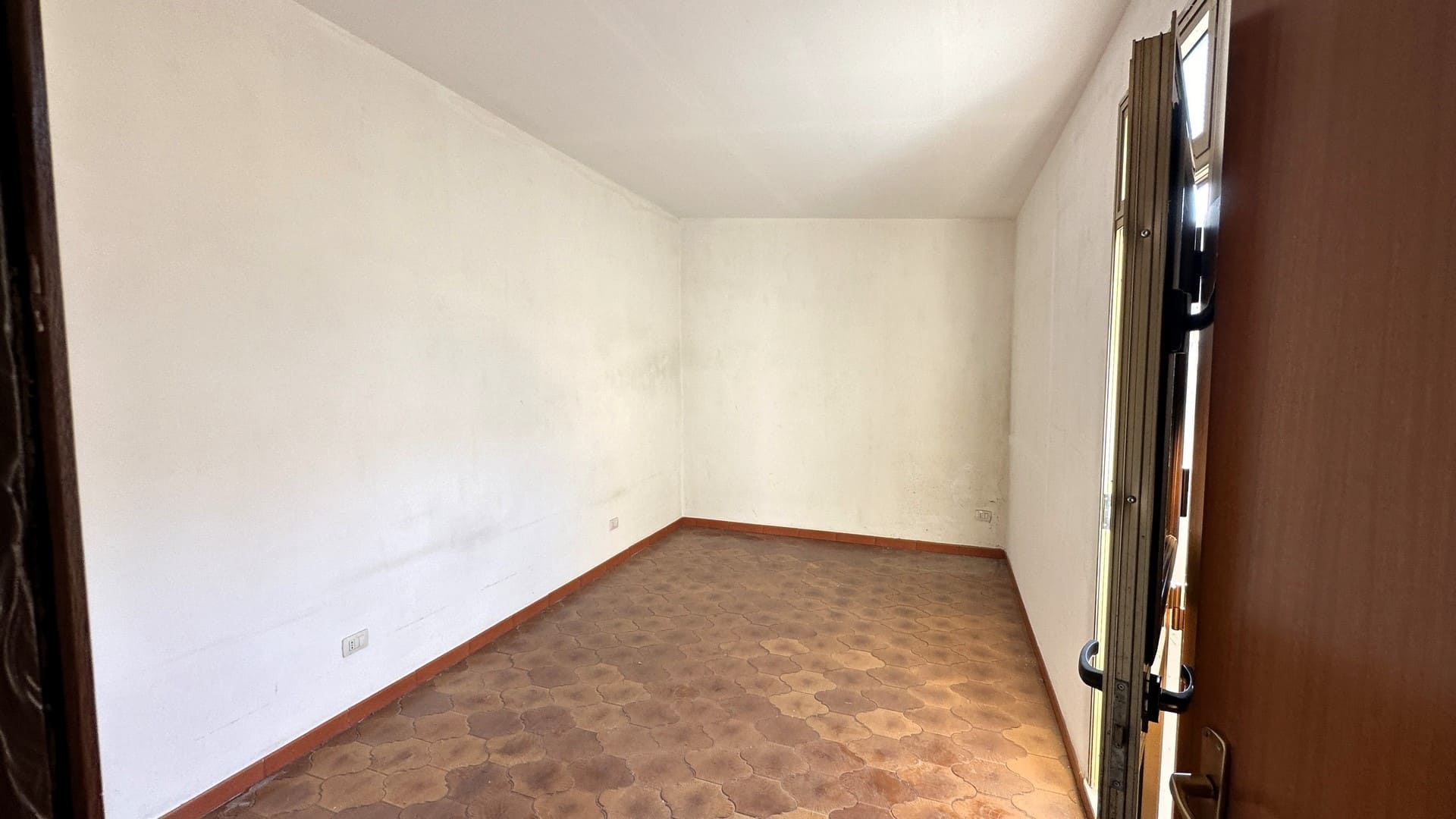 detached house with terrace for sale in avola syracuse sicily