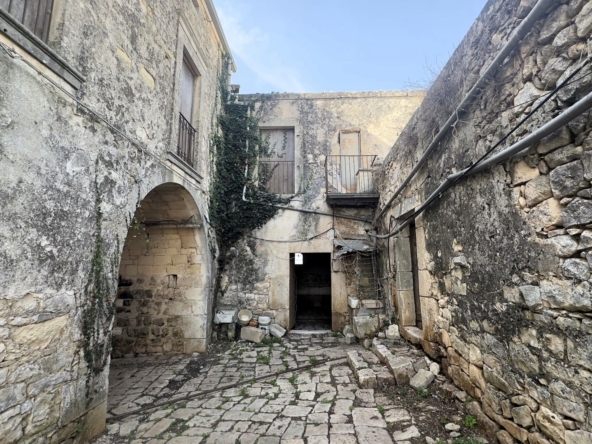 farmhouse for sale ragusa sicily