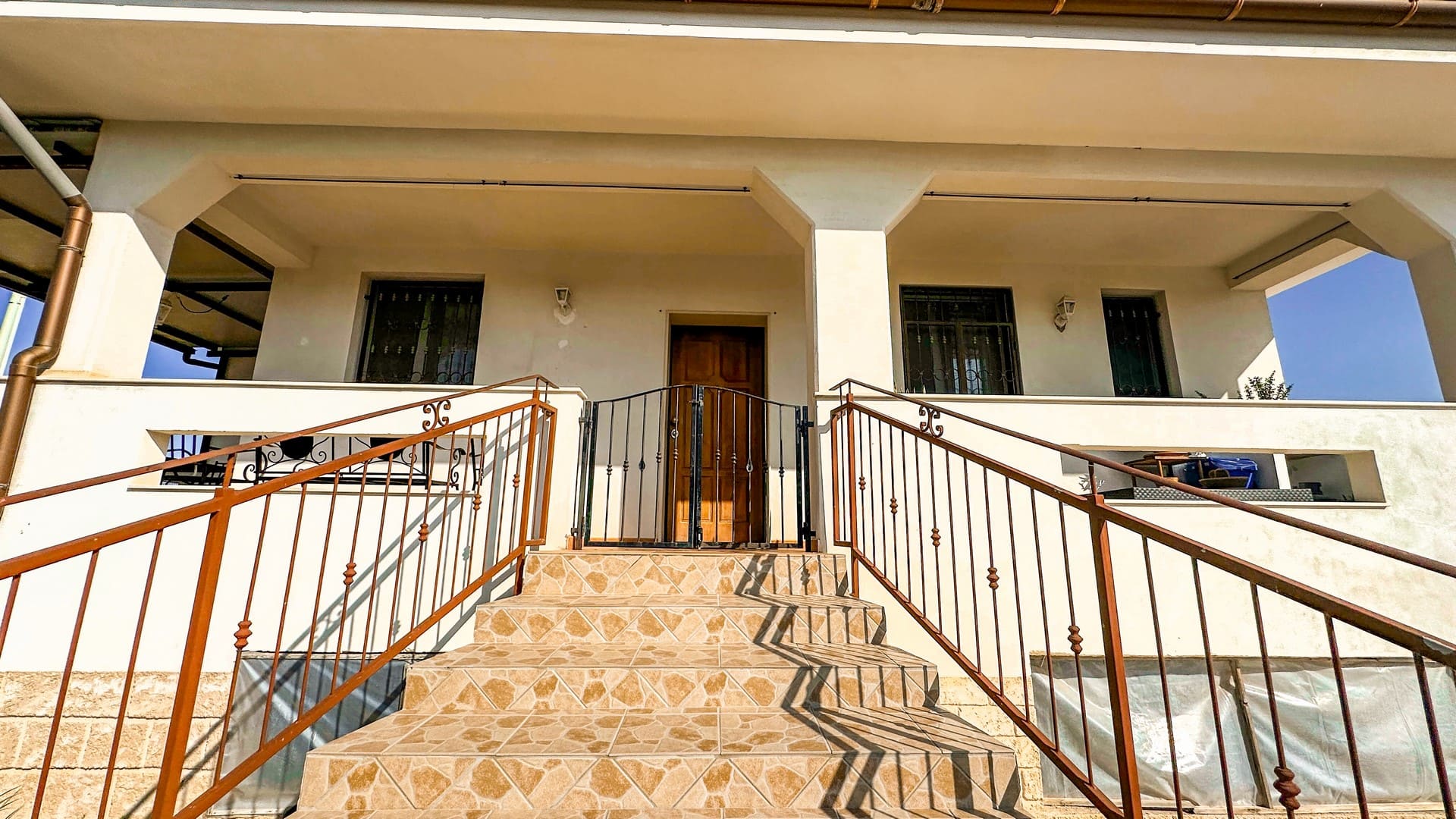 villa for sale 1km from the sea fanusa syracuse sicily