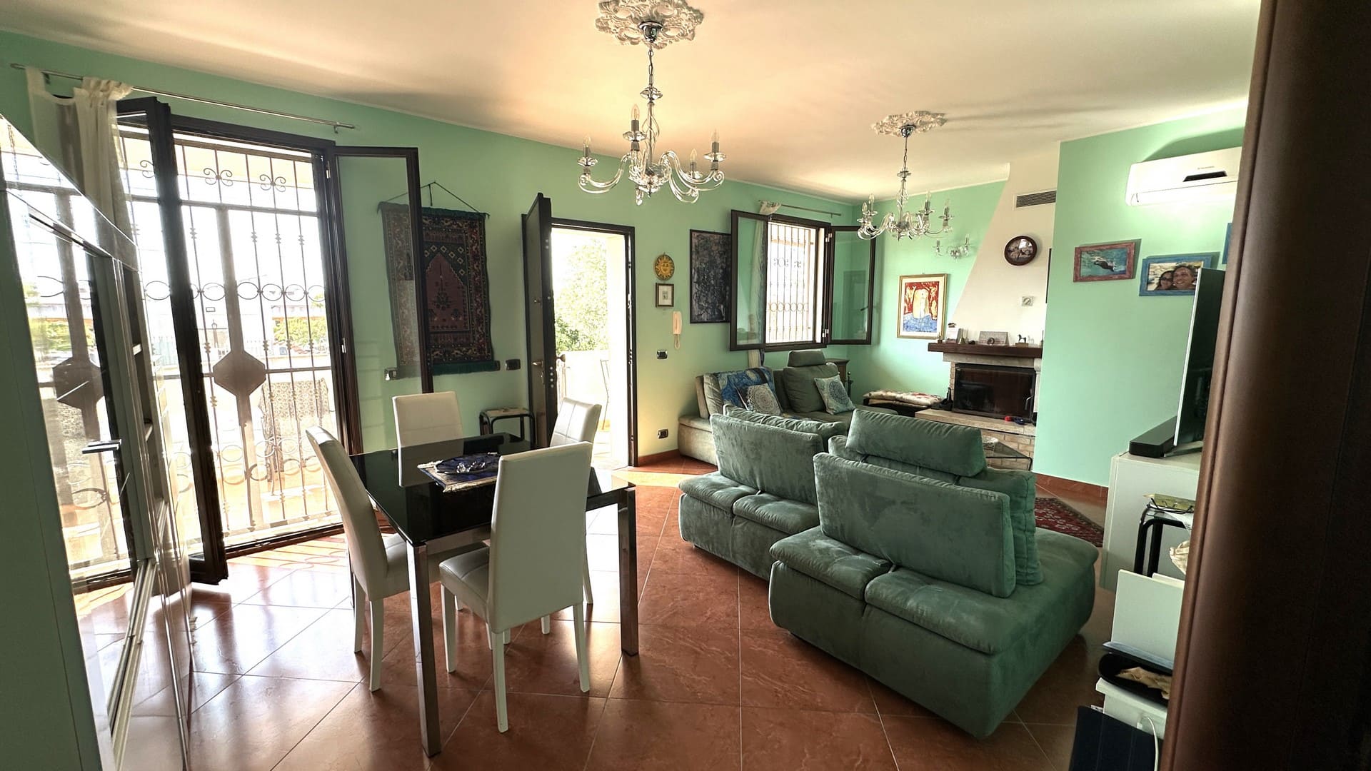 villa for sale 1km from the sea fanusa syracuse sicily