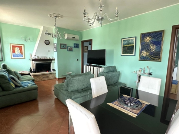 villa for sale 1km from the sea fanusa syracuse sicily