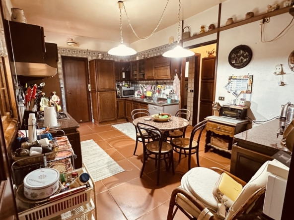 apartment with private garden for sale in syracuse sicily