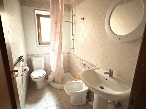 detached divisible apartment for sale in borgata syracuse sicily.