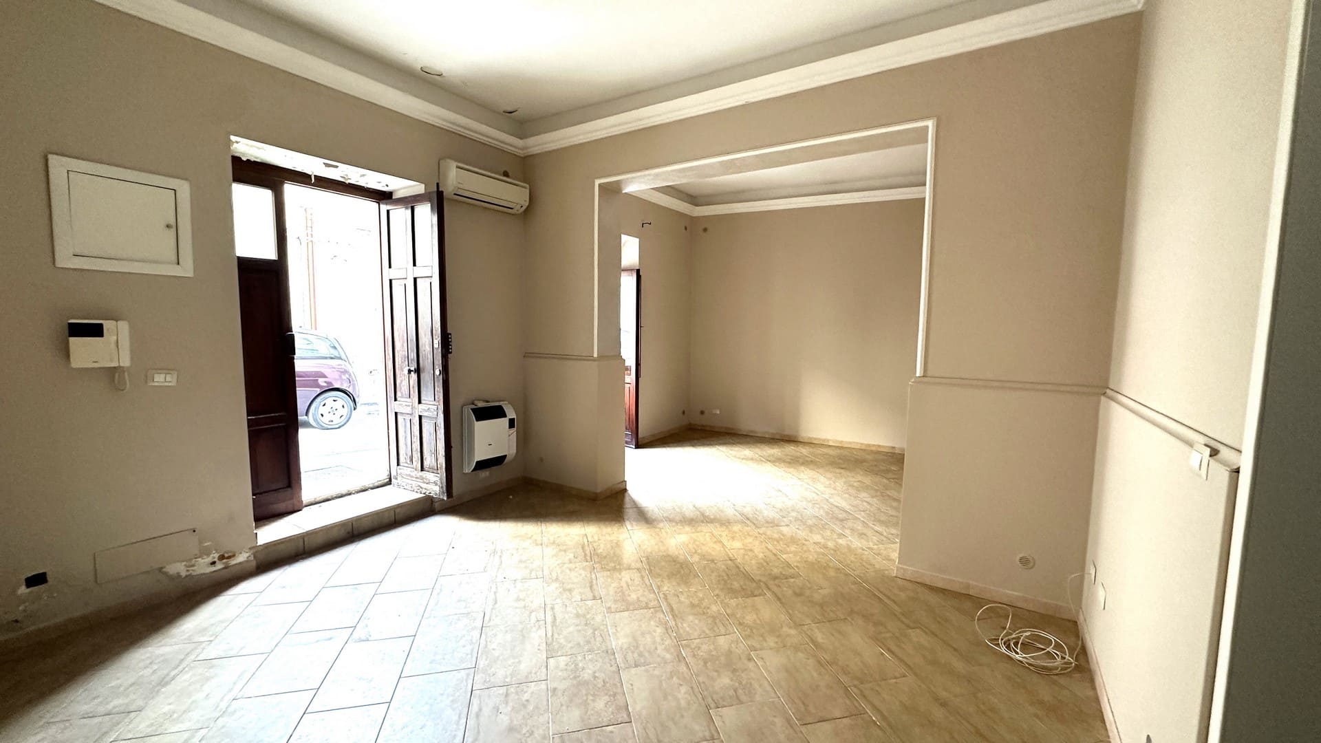 detached divisible apartment for sale in borgata syracuse sicily.