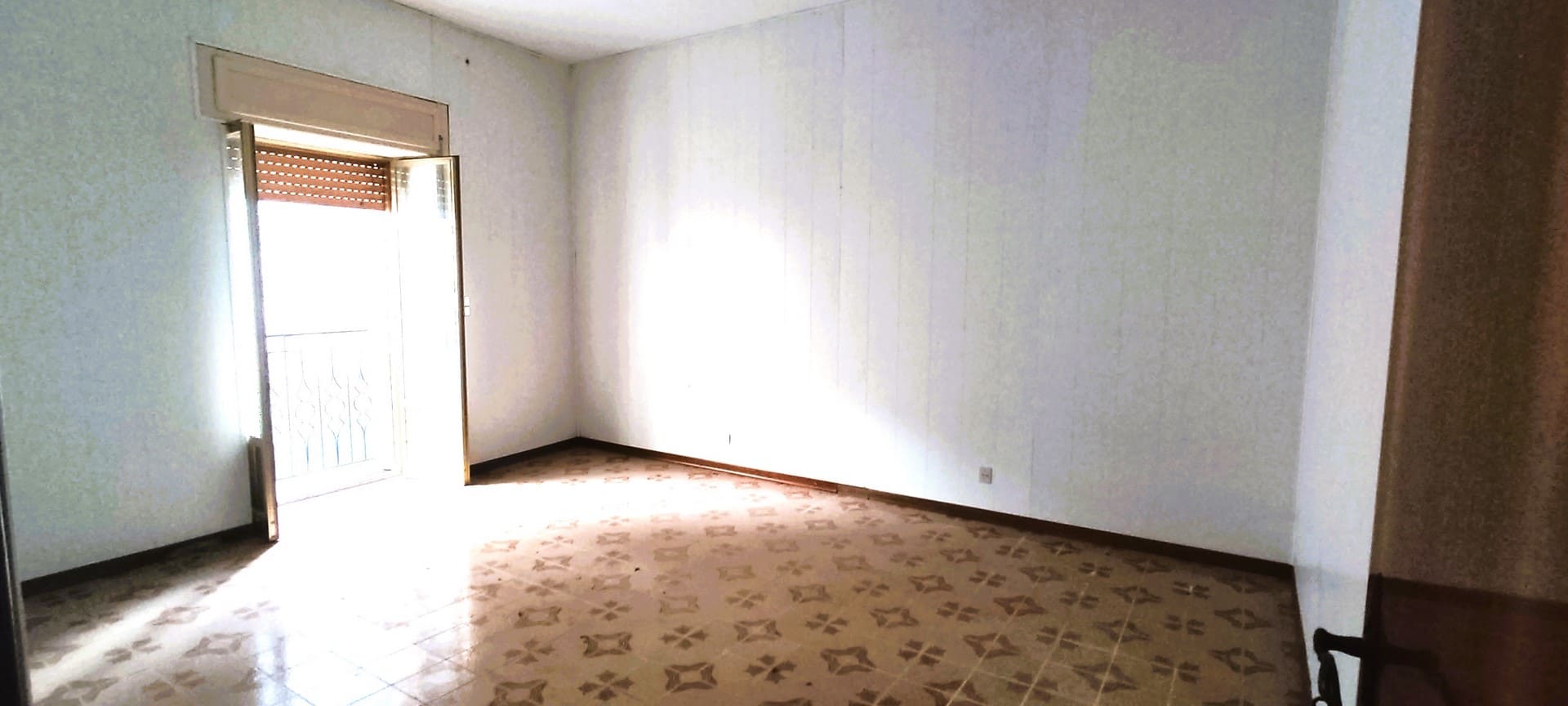 detached house with terrace for sale in palazzolo sicily