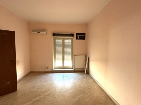 penthouse with seaview terrace forsale in syracuse sicily