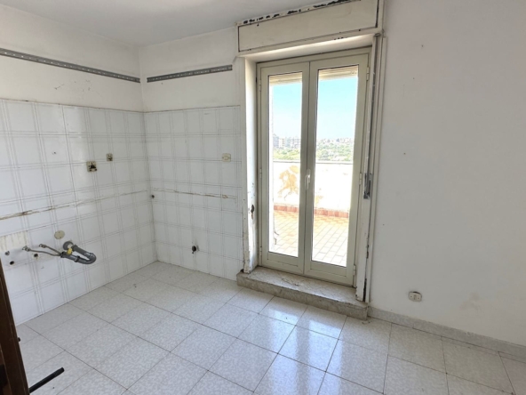 penthouse with seaview terrace forsale in syracuse sicily