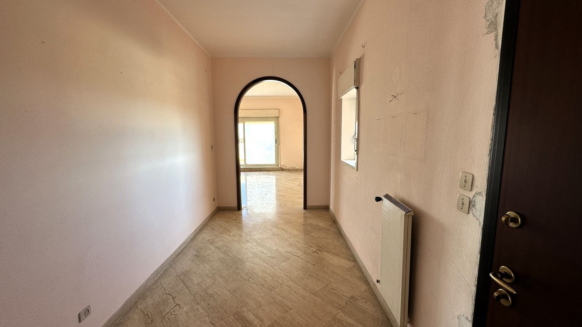 penthouse with seaview terrace forsale in syracuse sicily