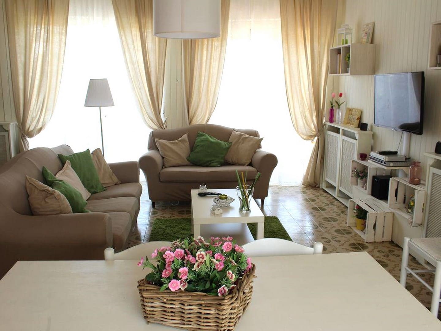 villa with swimming pool for sale syracuse sicily
