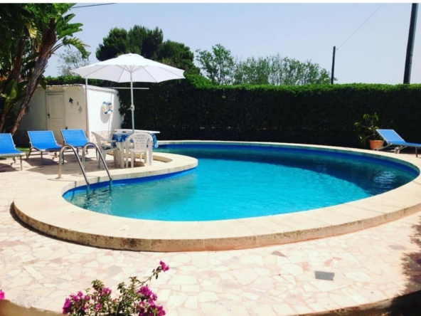 villa with swimming pool for sale syracuse sicily