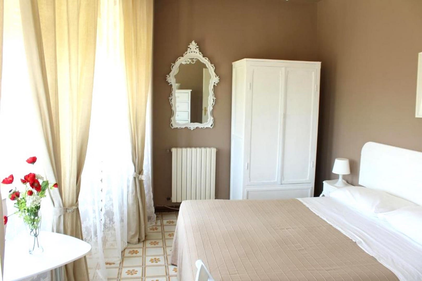villa with swimming pool for sale syracuse sicily