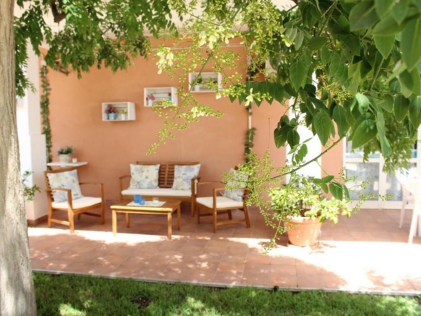 villa with swimming pool for sale syracuse sicily