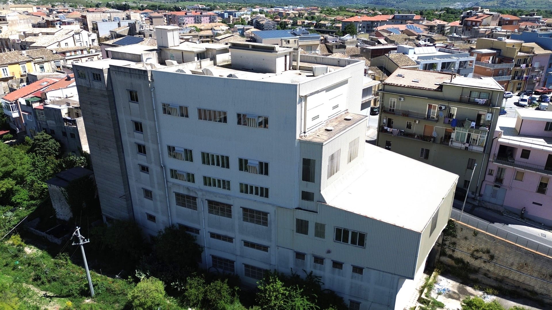 commercial building forsale sicily