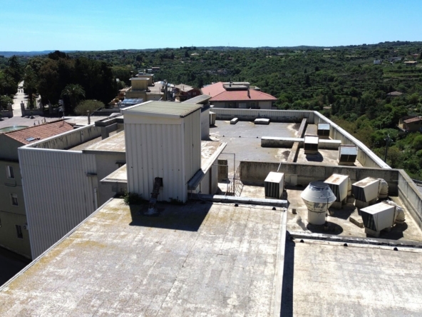 commercial building forsale sicily
