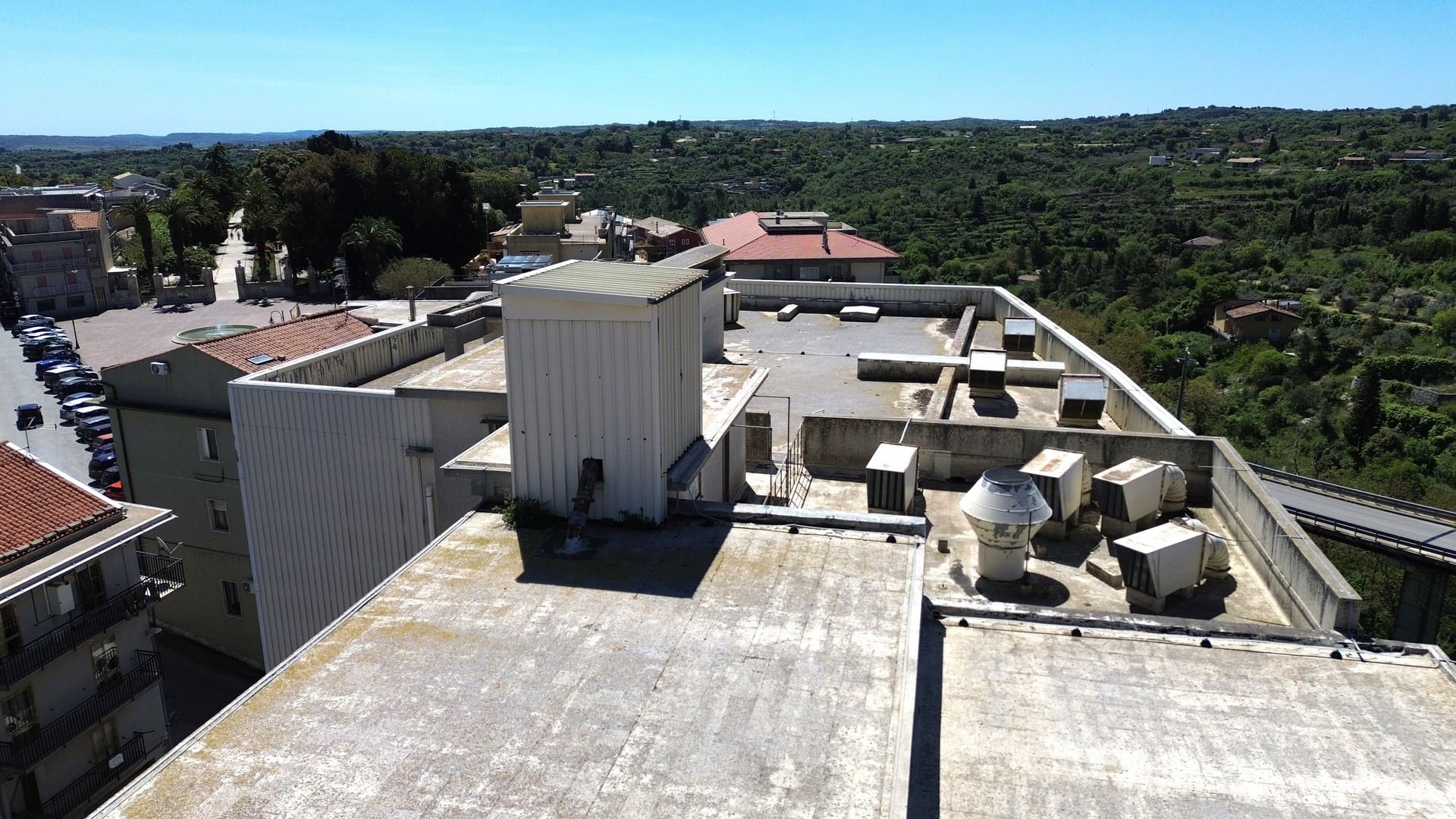 commercial building forsale sicily