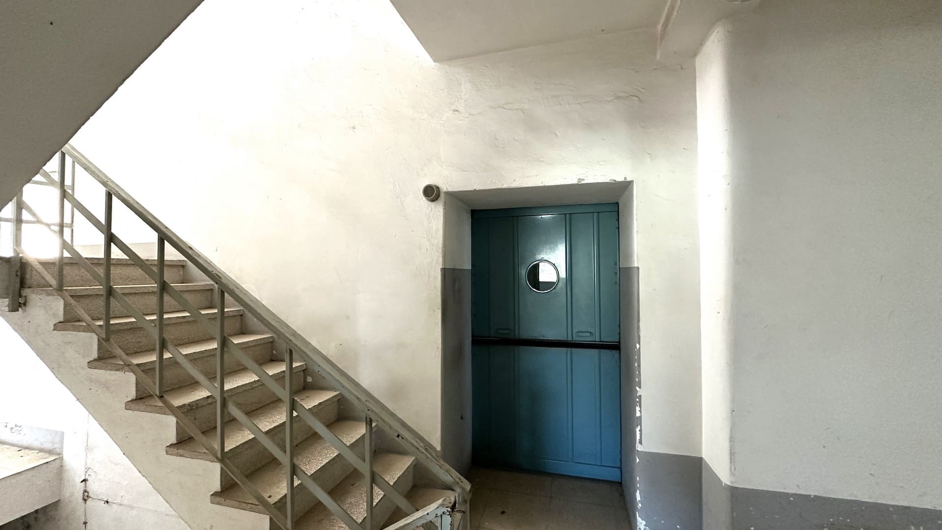 commercial building forsale sicily