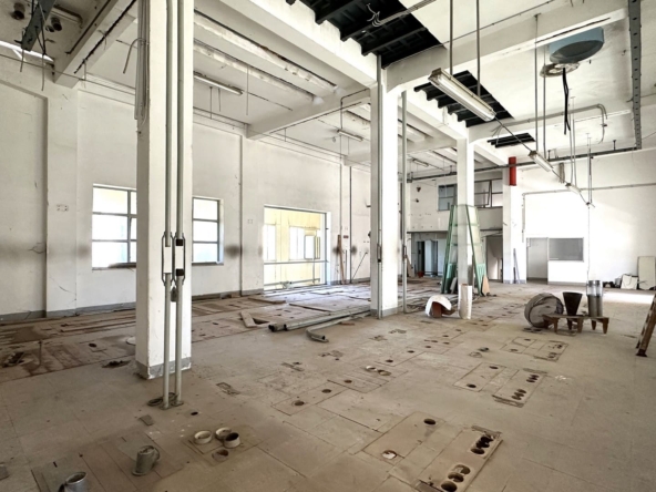 commercial building forsale sicily