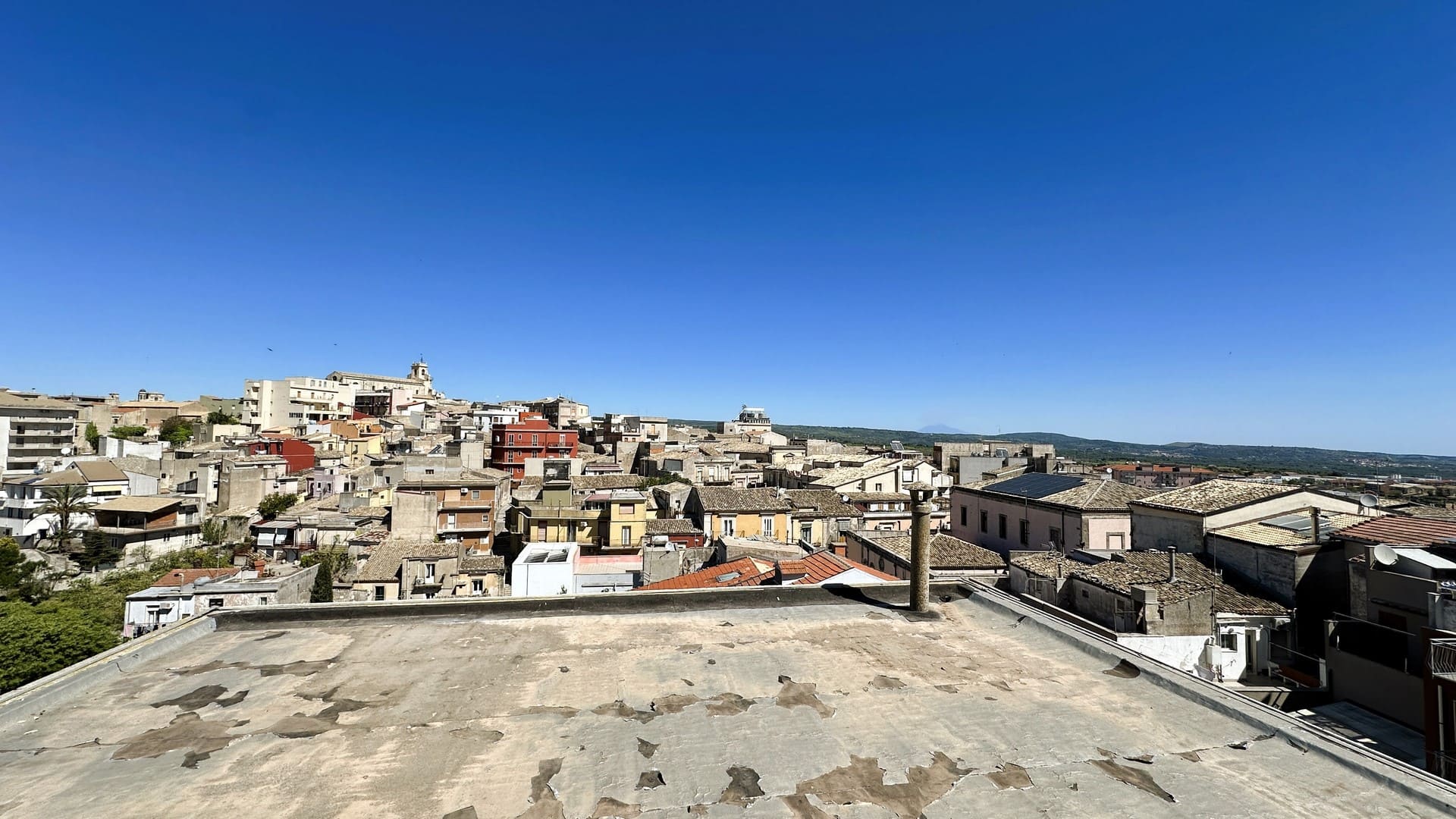 commercial building forsale sicily