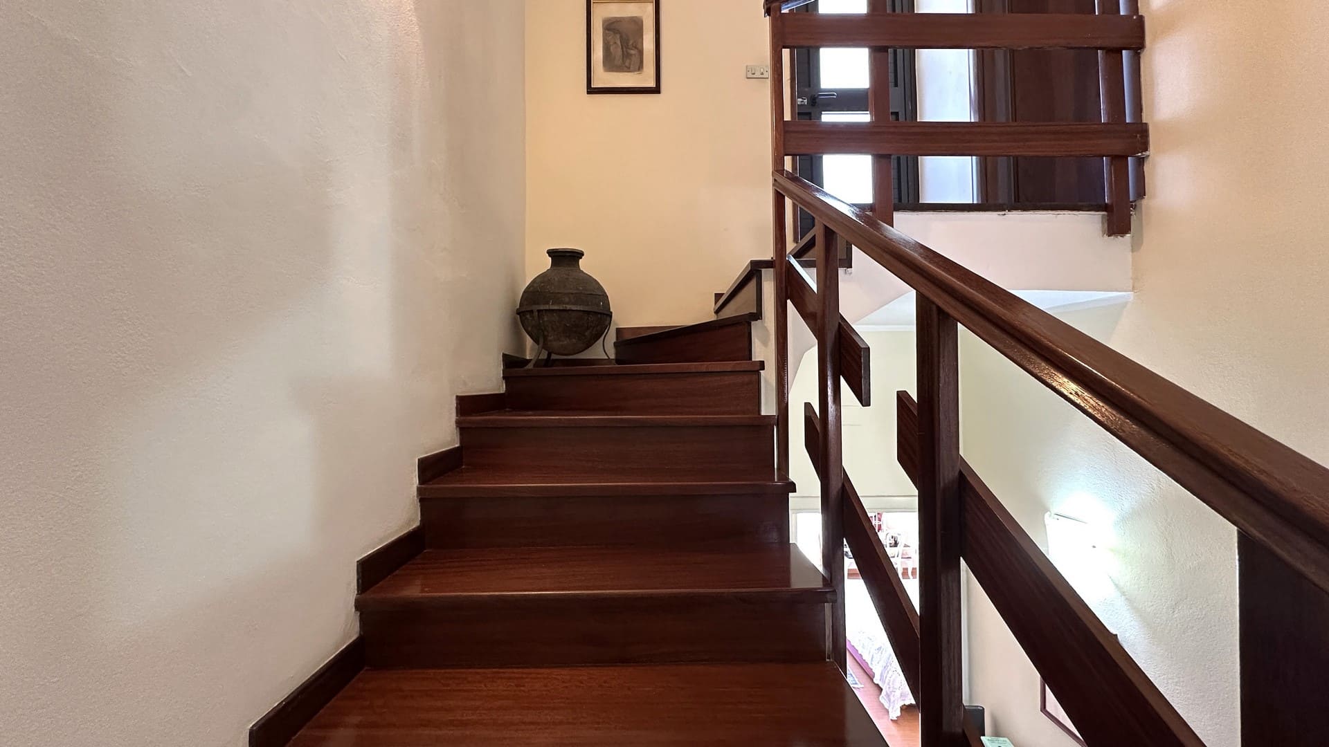 detached house with terrace forsale in the city centre of syracuse