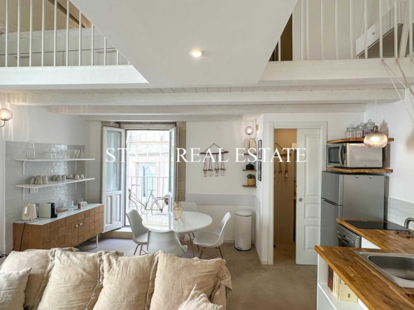 Independent townhouse for sale in Ortigia