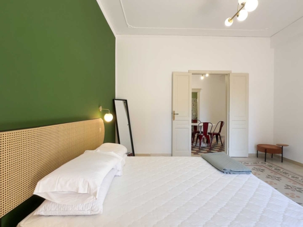 Elegant renovated one-bedroom apartment in Syracuse